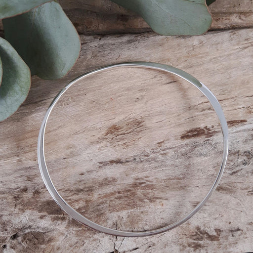 Toro Round Polished Silver Bangle